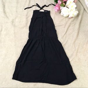NWOT Tie Around Neck Sleeveless Little Black Dress